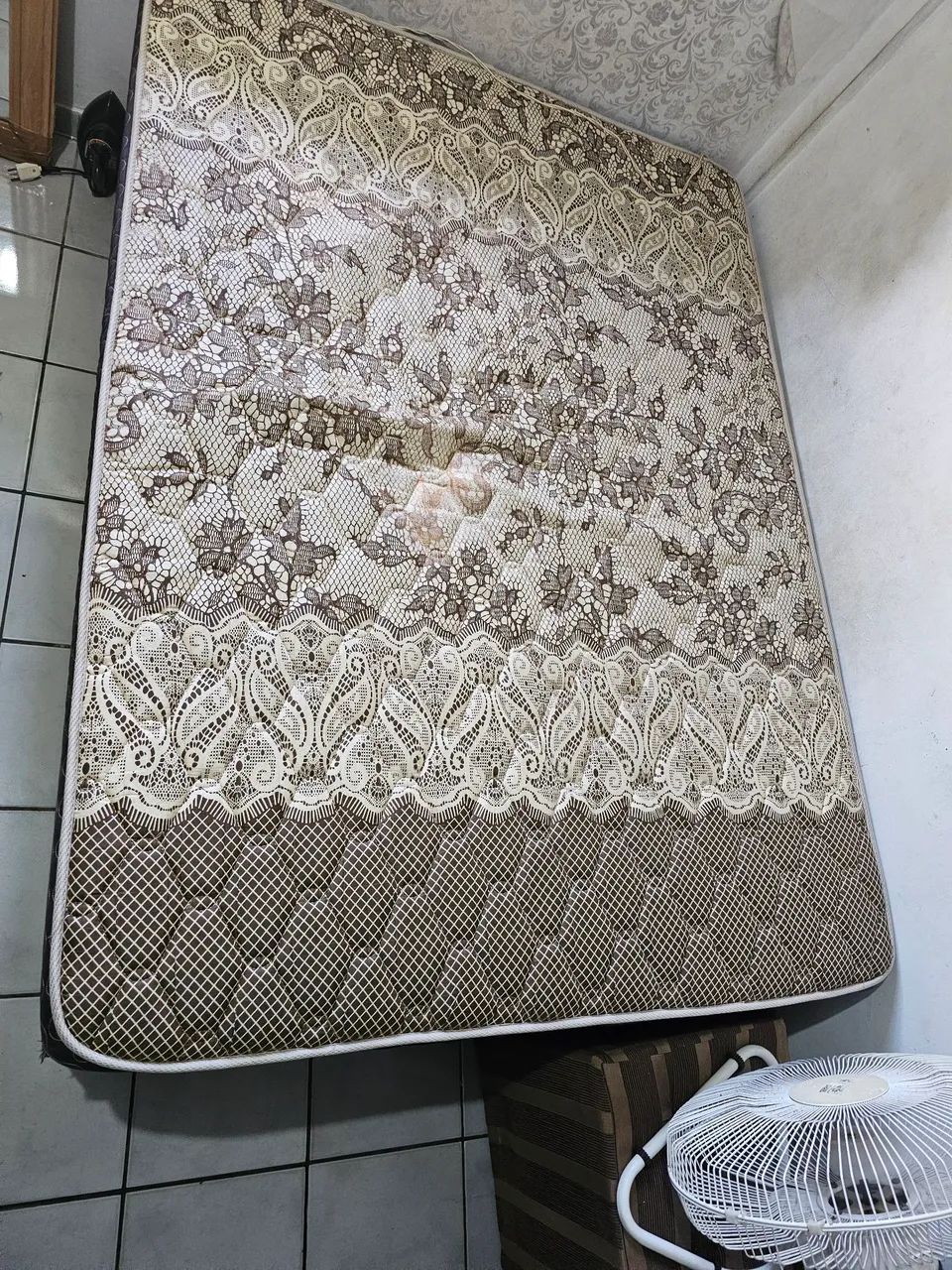 Vende - se cama box em perfeito estado de conservação.  - Foto 3