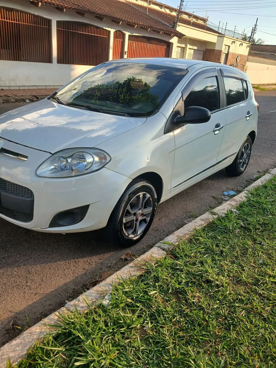 Fiat Palio Attractive 1.0 EVO Fire Flex 8V 5P 2017 - Foto 3