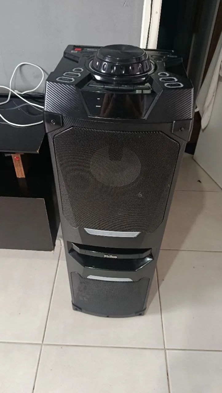 Caixa de som torre Philco 