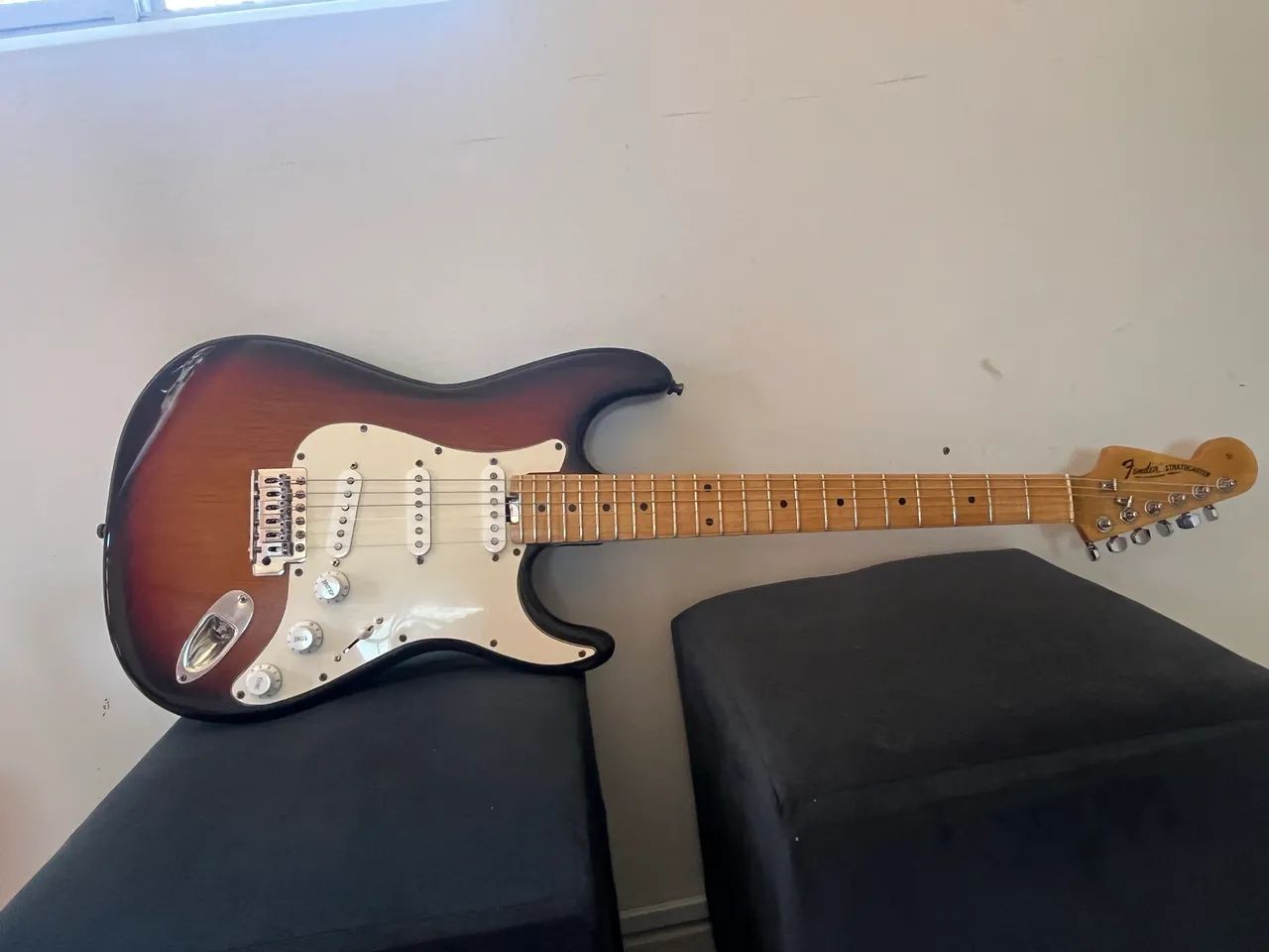 Guitarra Fender Luthier (troco)