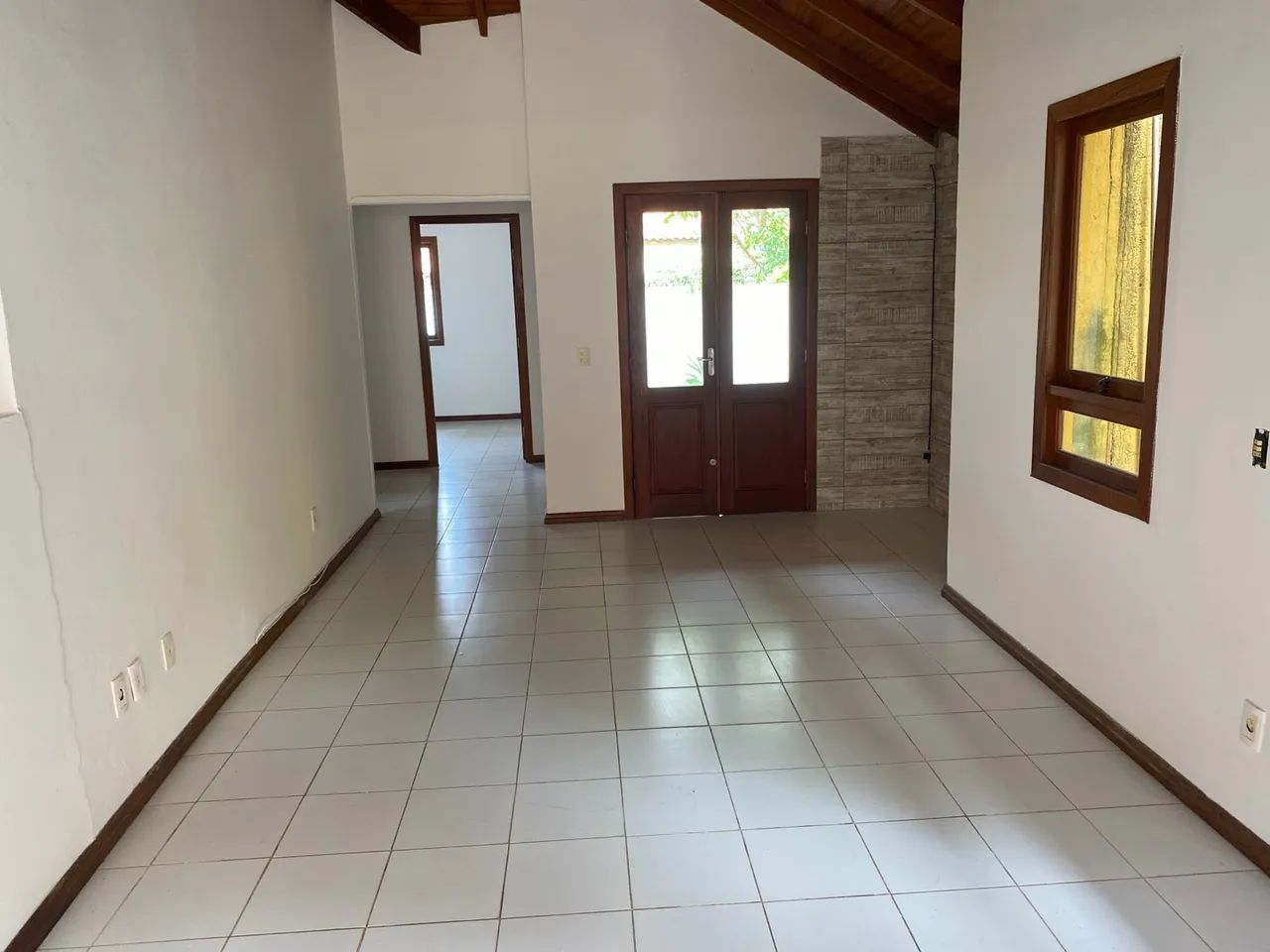 Casa pertinho do mar no Rio Tavares  - Foto 5