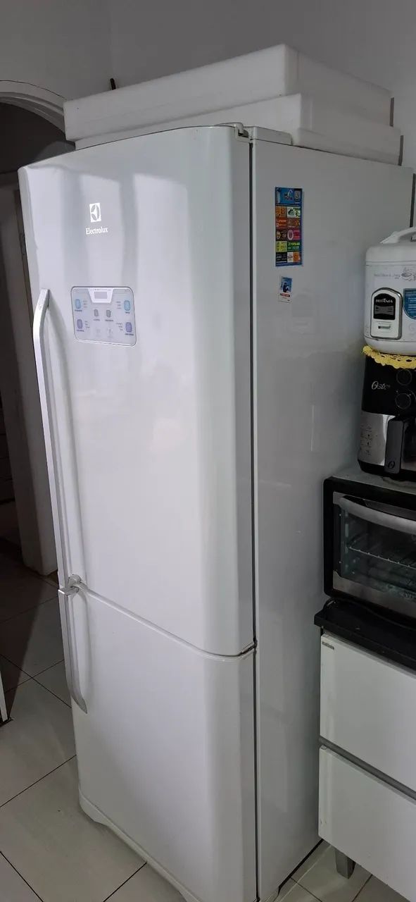 Geladeira Electrolux  Frost Free Inverse - Foto 2