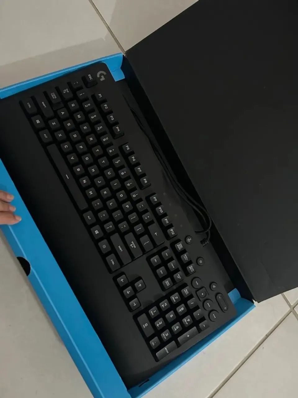 Teclado gamer Logitech g213 prodigy