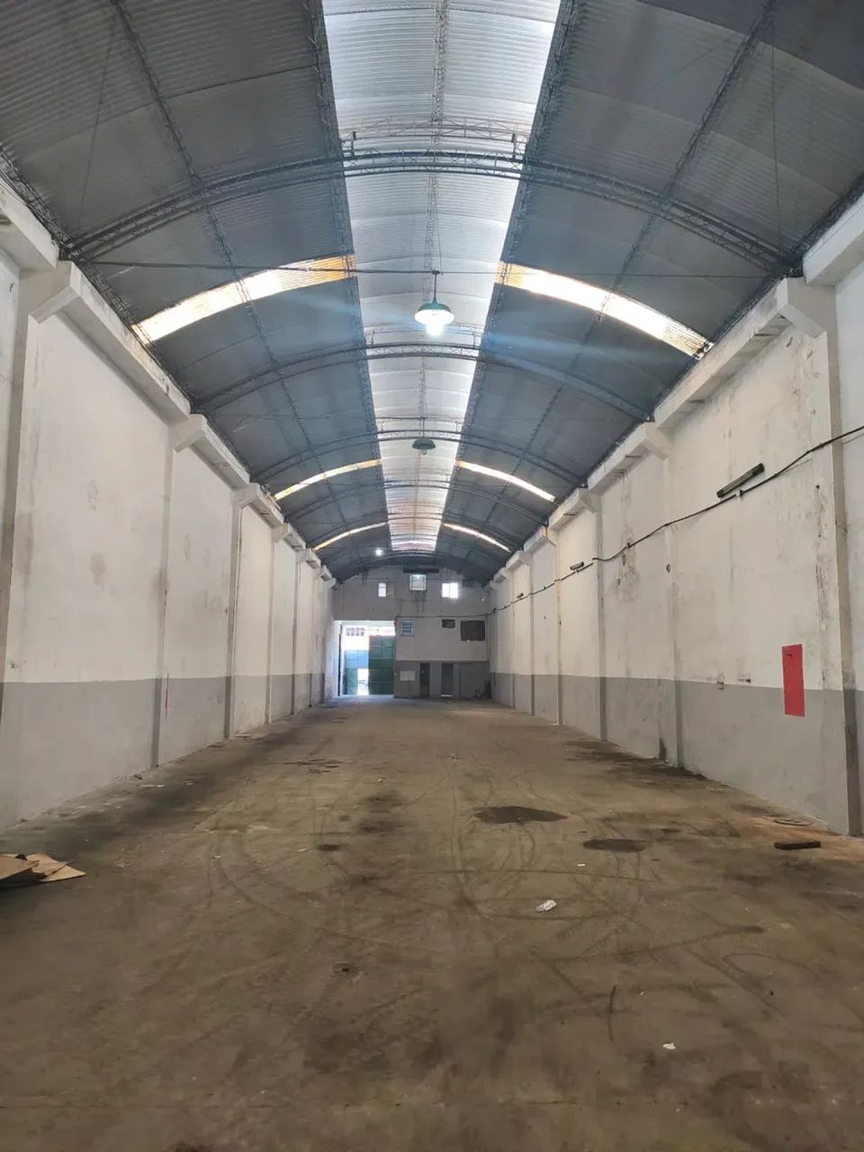 vendo galpão 600 M2 em Rocha Miranda