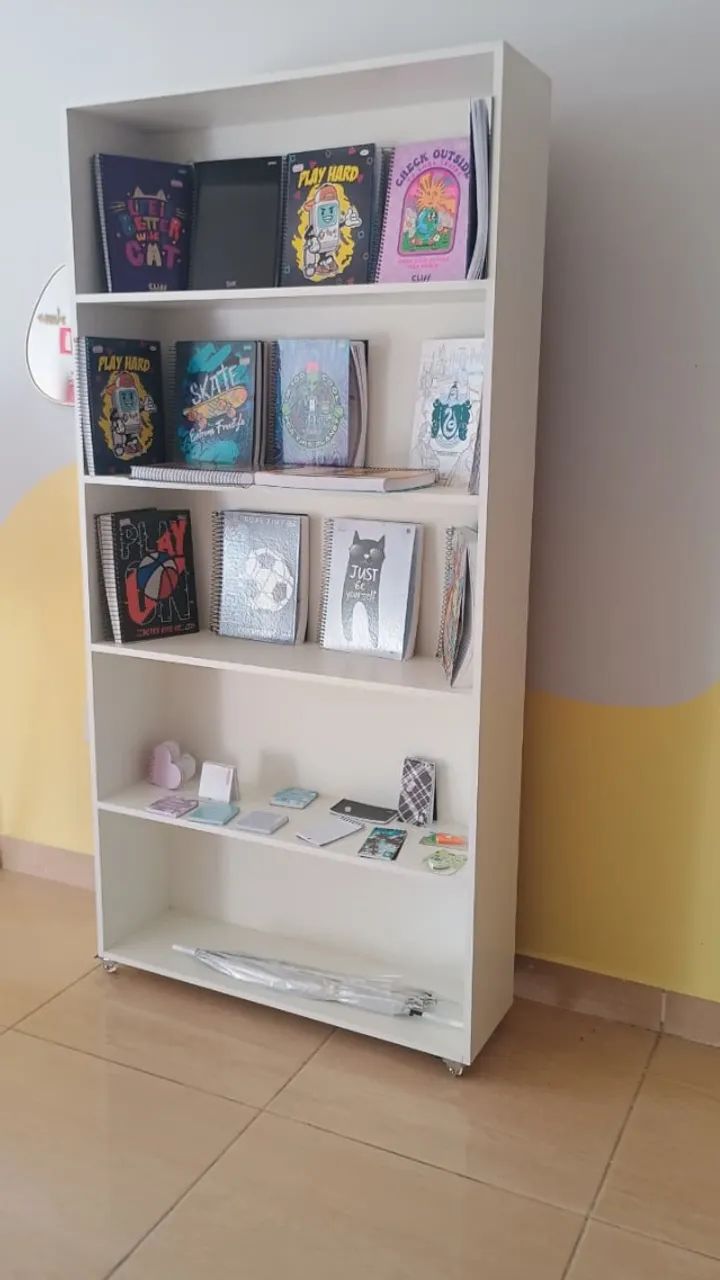 Armário Para Lojas Com Divisorias