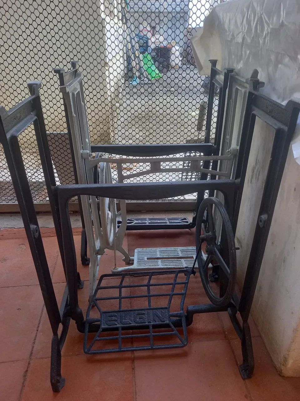 Pe de máquina  - Foto 2