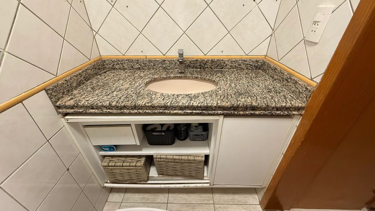 Washbasin + Ceramic Sink + Faucet for Bathroom