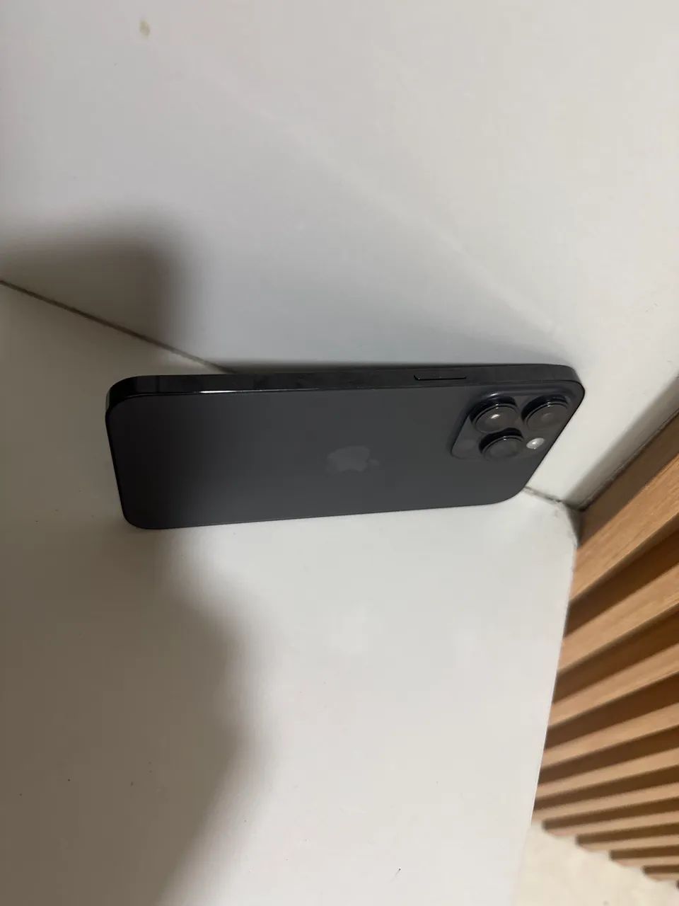 Vendo iPhone 14 Pro Max novíssimo - Foto 3
