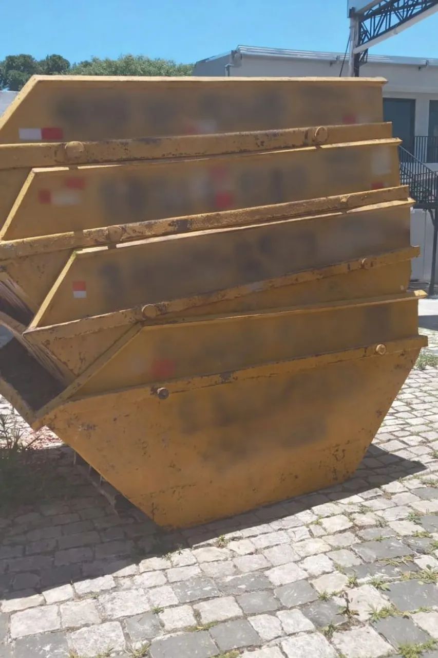 Dumpsters64962678072833121