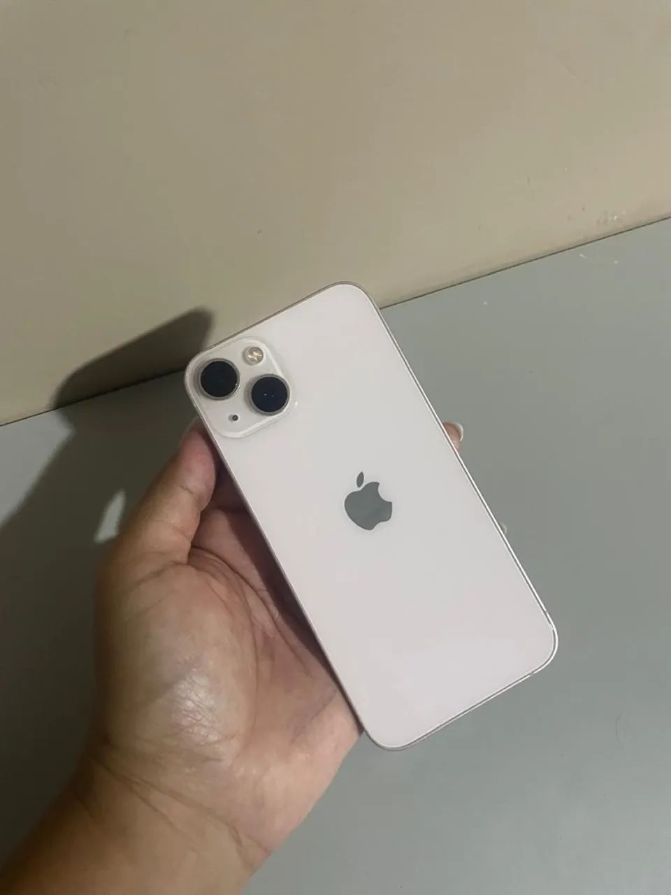 iPhone 13 rose 