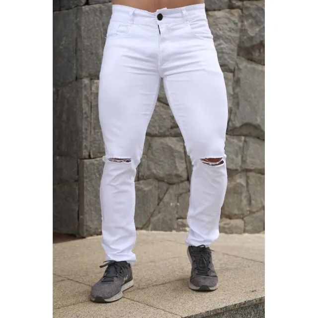 Calça rasgada branca 