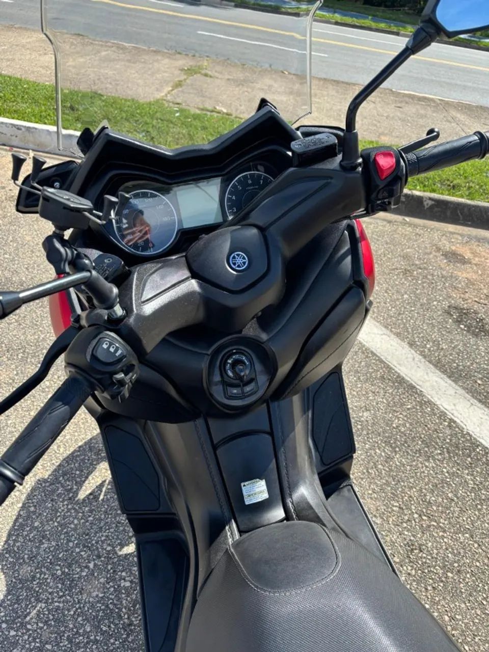 Yamaha Xmax 250cc ABS  - Foto 3