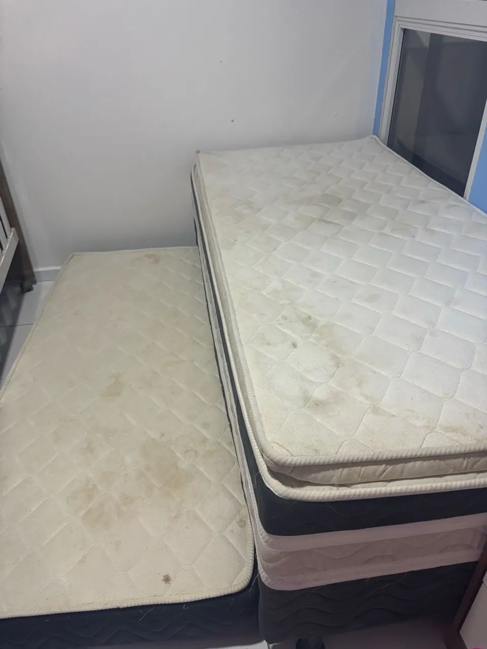 Cama de solteiro 2 em 1