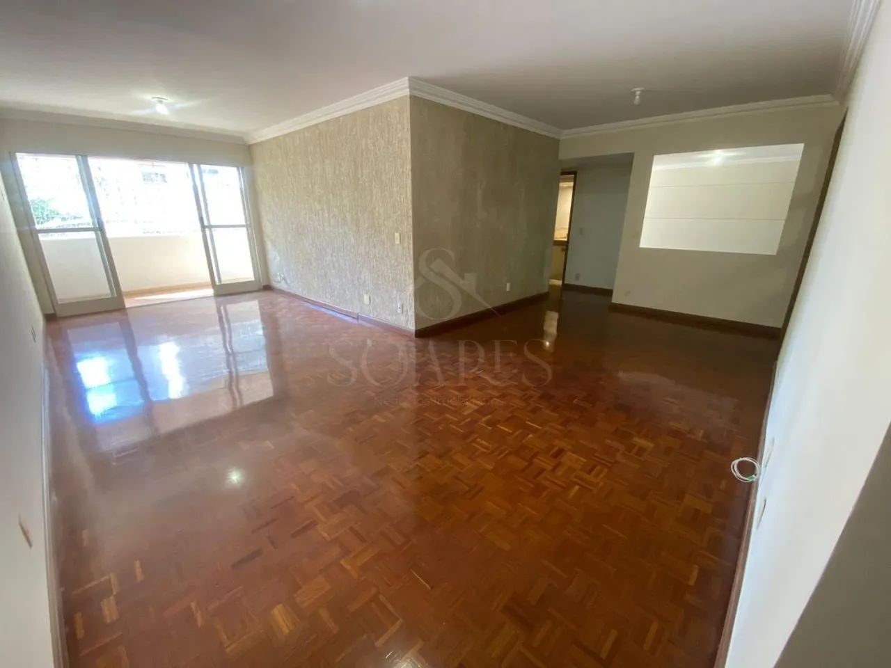 EDIFÍCIO APOLO | AMPLO APARTAMENTO 107M² ÚTEIS | CENTRO - Foto 2