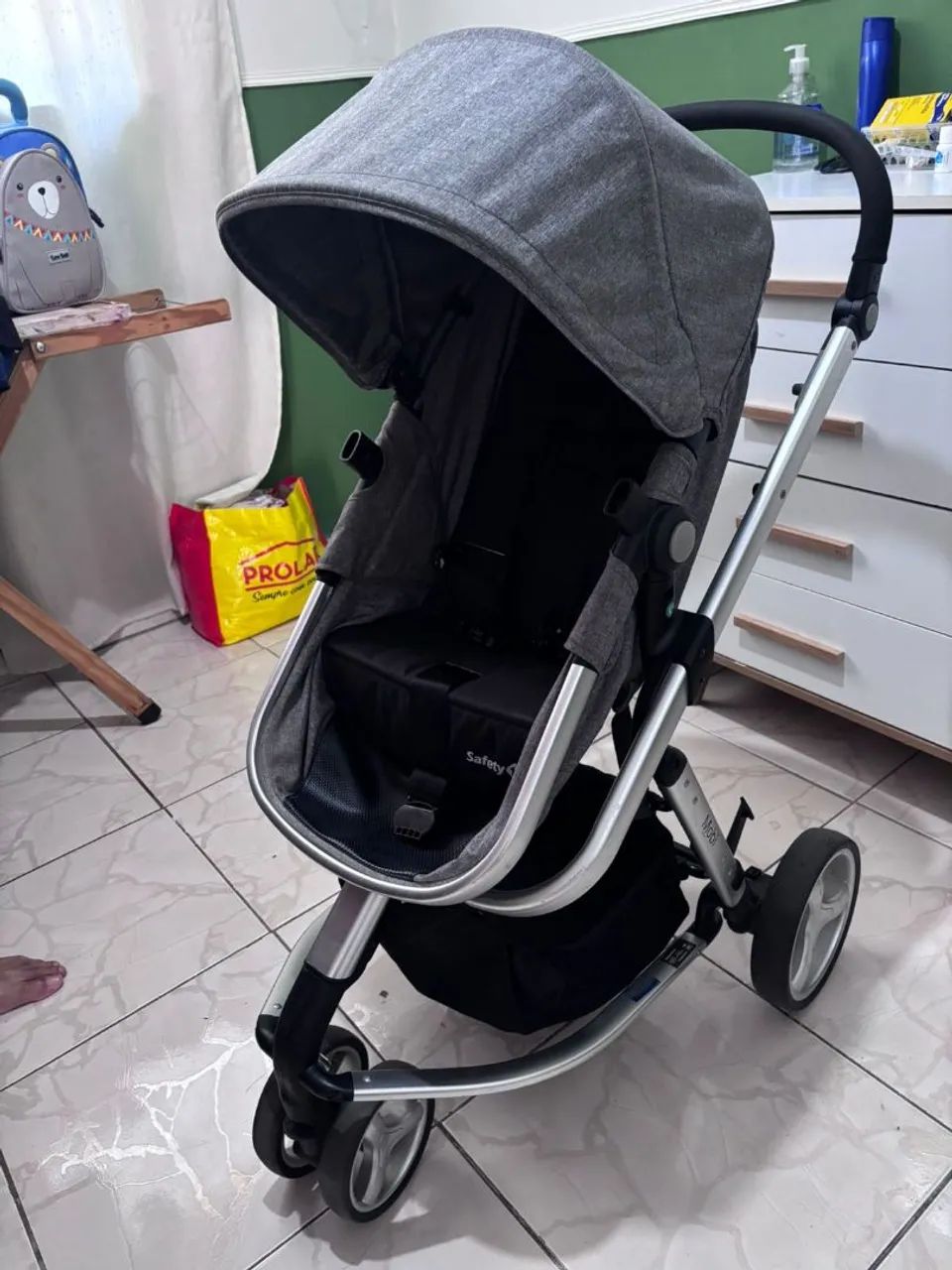 Carrinho de bebê safety 1st - Foto 4