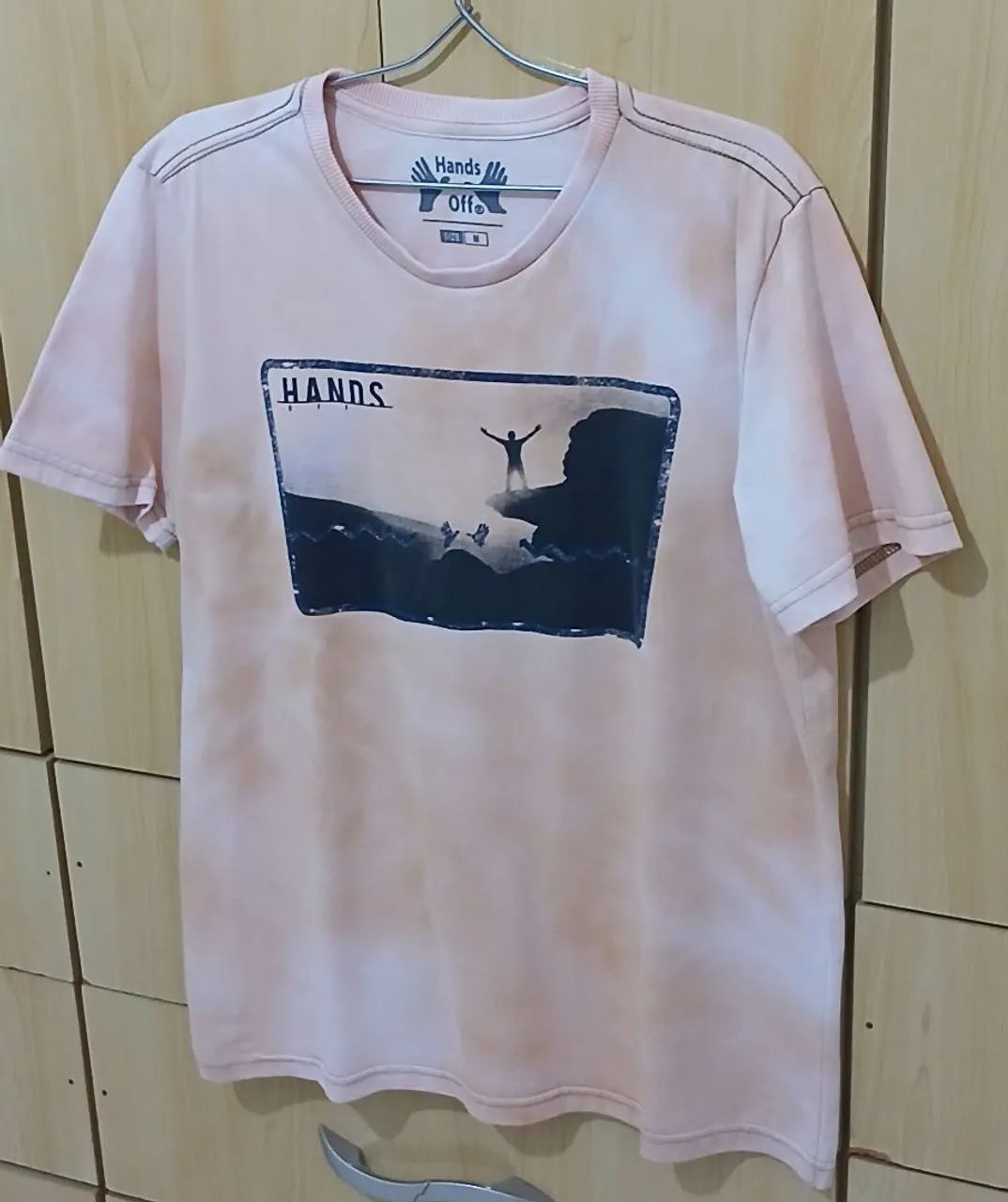 Camiseta HANDS OFF original Tamanho M , seminova.  - Foto 3