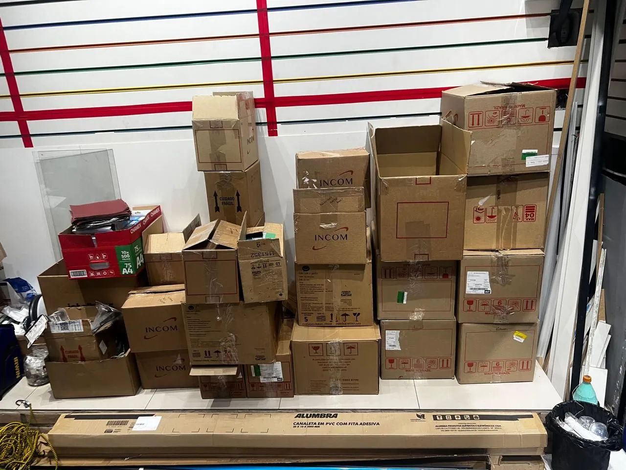 LOTE MATERIAL PARA DEPOSITO ELETRICA ELETRONICA