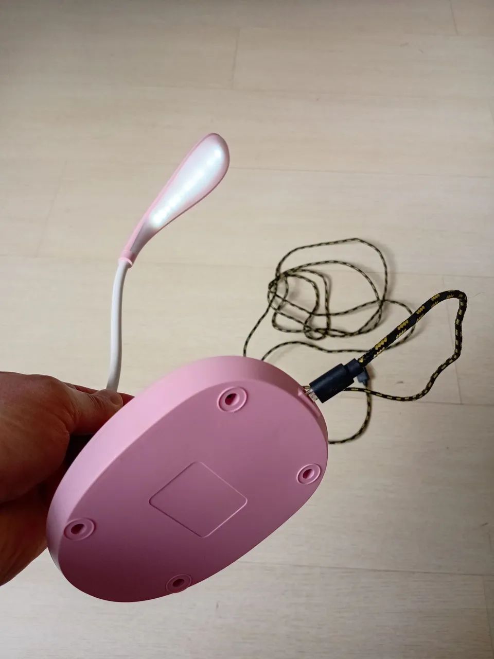 Luminária de led de mesa recarregável por usb - Foto 3