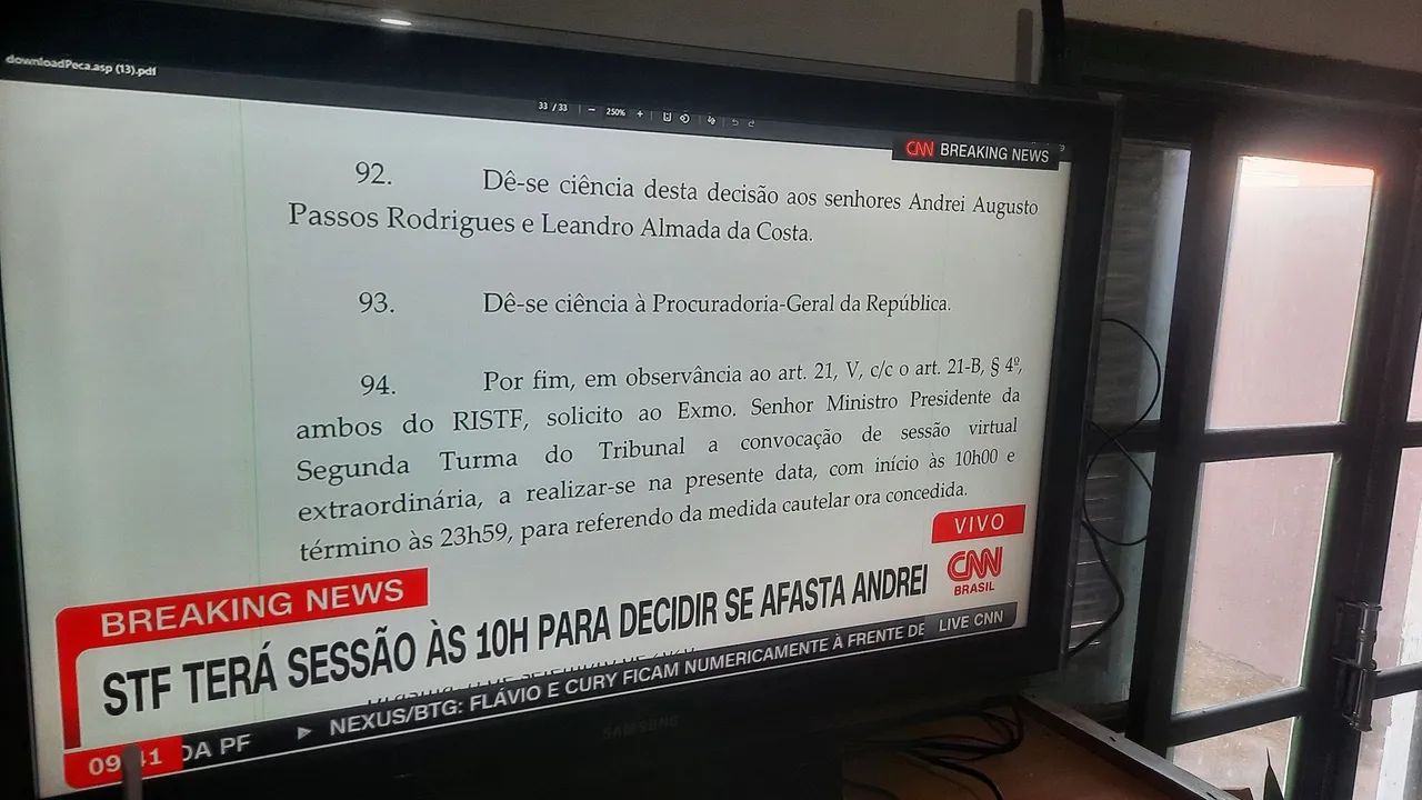 Vendo TV Sangsung 40 polegadas NÃO E SMART