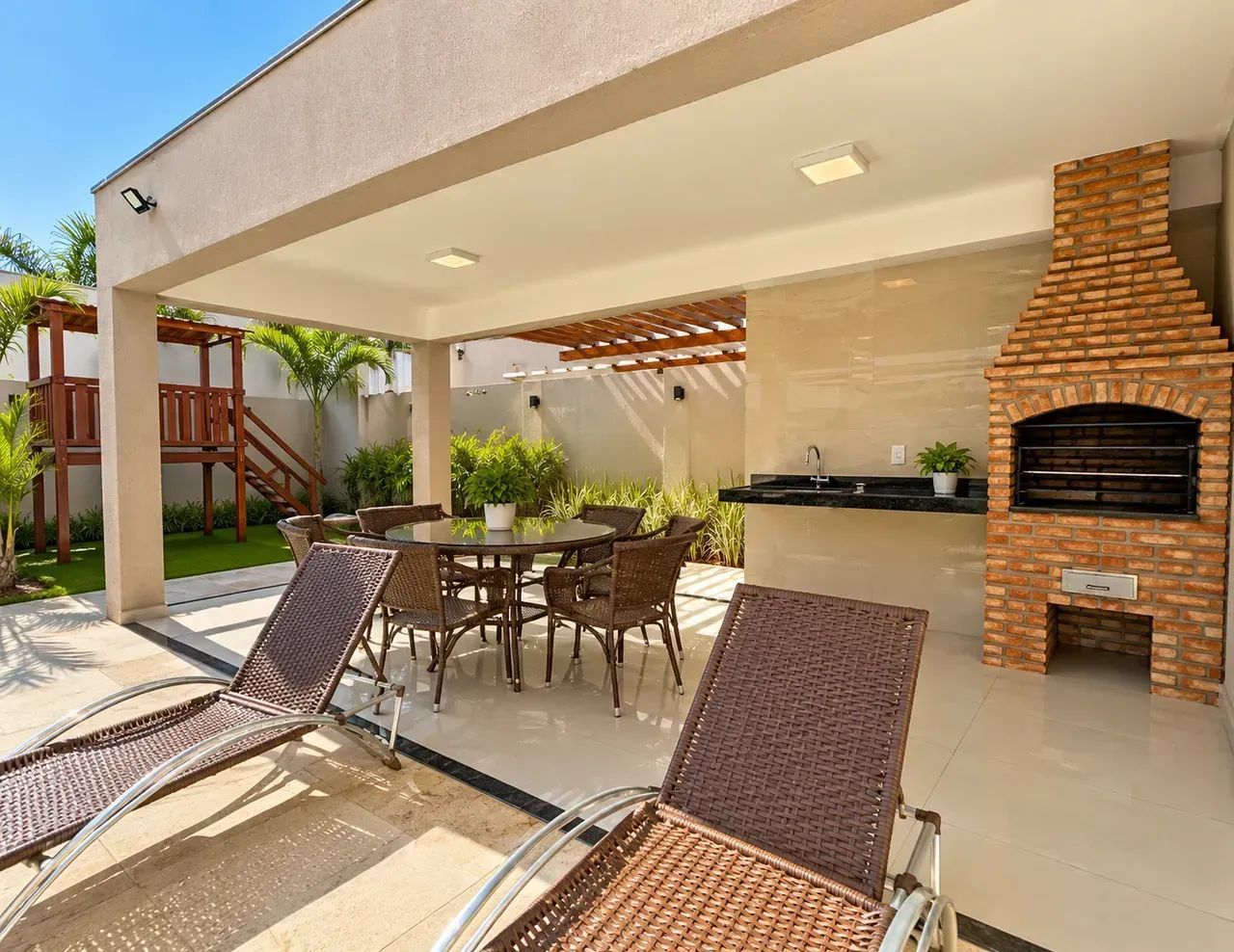 CASA DUPLEX PARA LOCAÇÃO  PRAIA DO ICARAÍ - Foto 5
