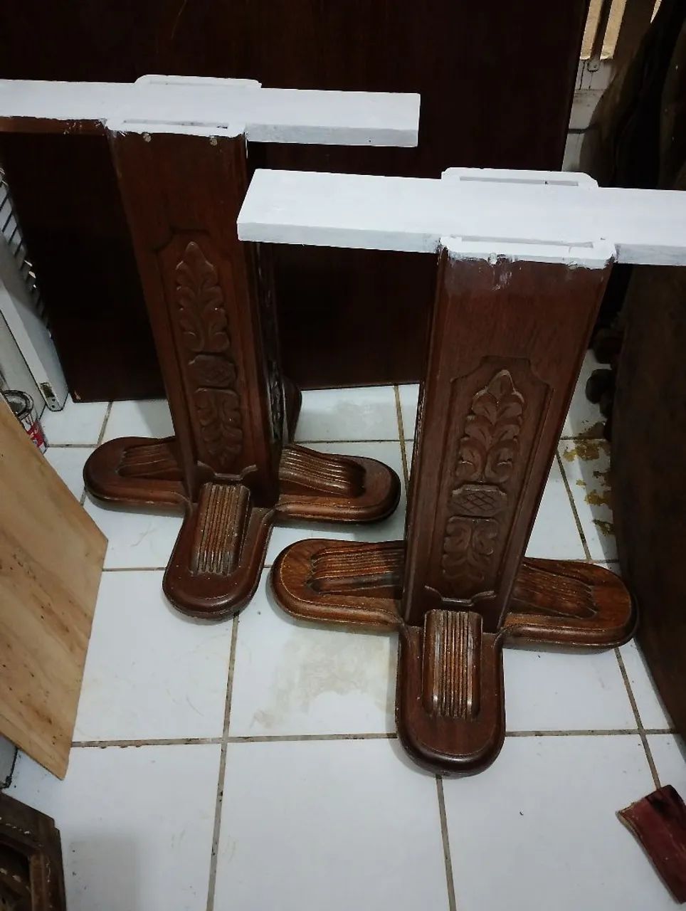 1 mesa de jantar espaço pra 10 cadeira usada s  - Foto 2