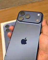 iPhone 17 Pro 1 TB em Perfeito Estado  - Foto 5