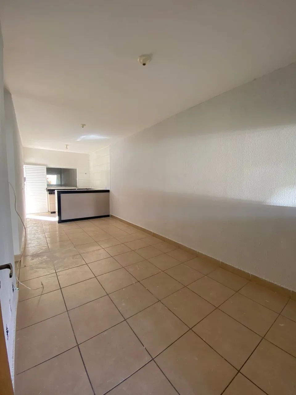 Casa com quintal e 2 quartos para alugar em Senador Canedo - Foto 2