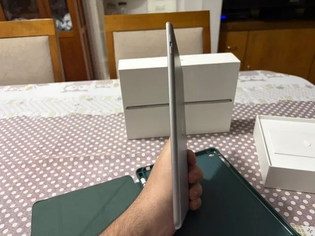 ? Apple iPad 5ª Geração - 128GB - Prata - Estado de Conservação Excelente - Foto 2