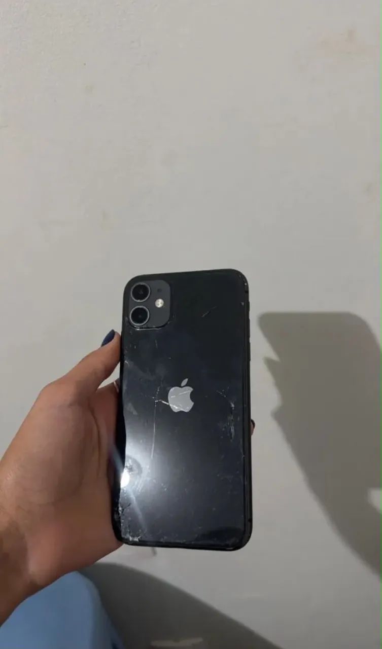Iphone 11 - Foto 4