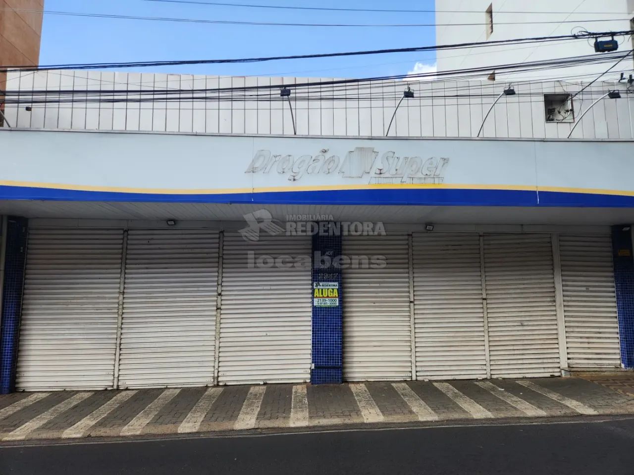 Salão comercial amplo no Centro com com acessibilidade.