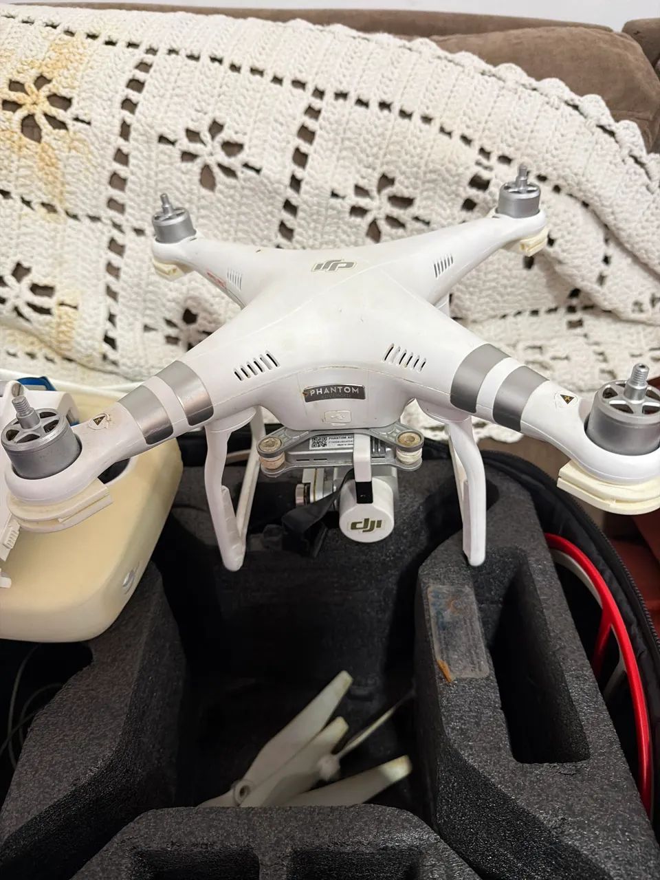 Drone Dji Phanton 3 Advanced sem bateria 