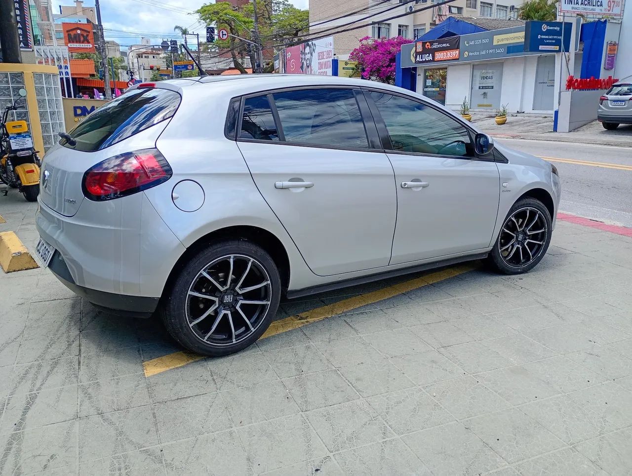 Fiat Bravo Essence Dualogic 1.8 Flex 16V 5P 2012 - Foto 5
