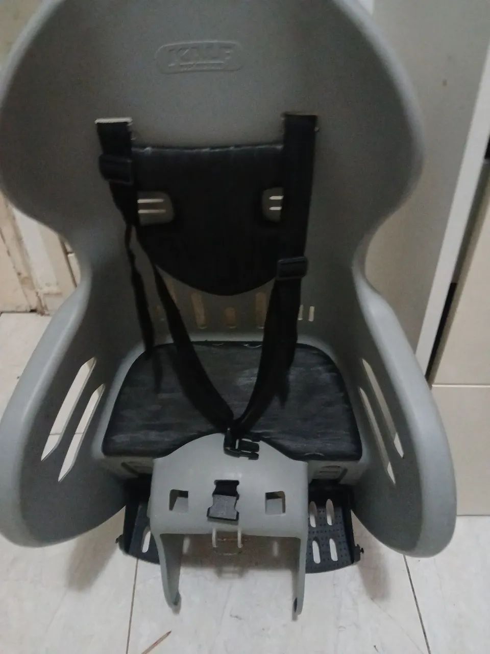 Cadeirinha de bicicleta  de criança 