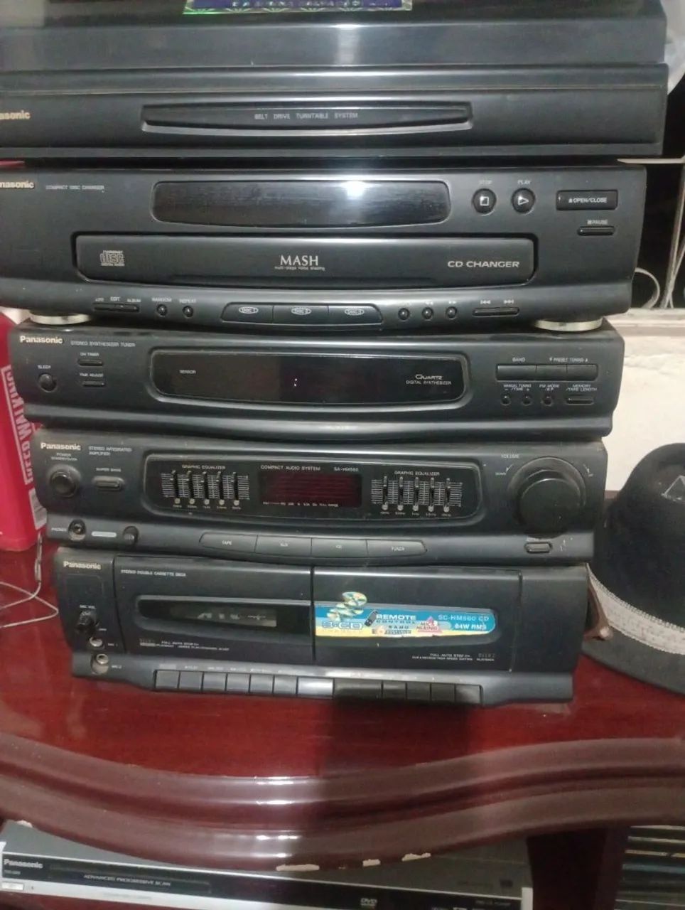 Vendo som 4 em 1 semi novo.Gradiente