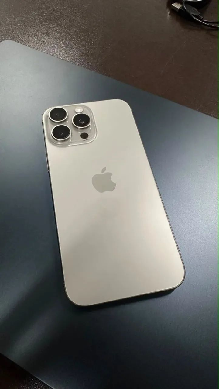 iPhone 16 pro max 512 GB - Foto 4