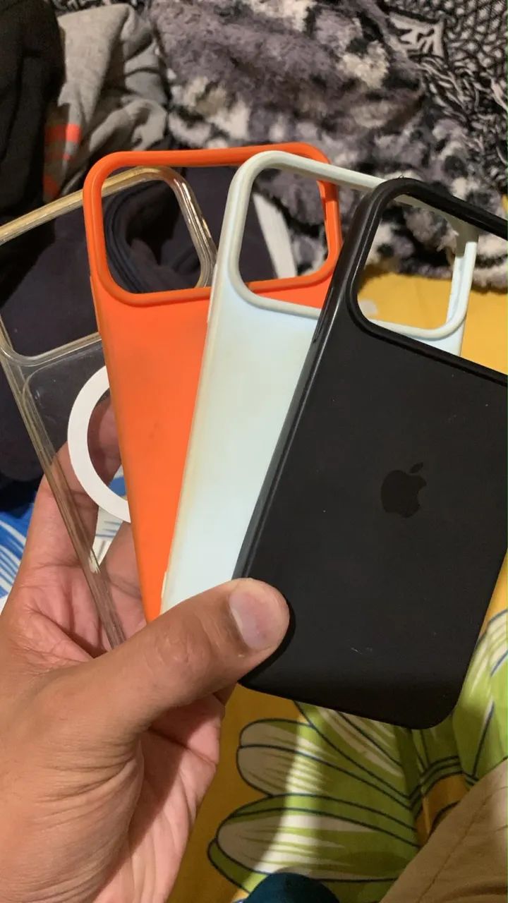 iPhone XR na carcaça do 17 pro - Celulares e Smartphones - Valéria