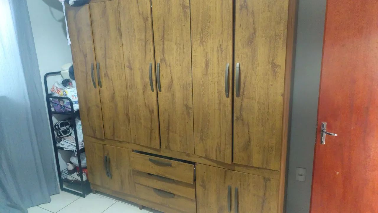 Guarda roupa casal