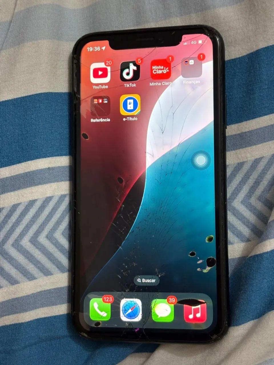 iPhone XR 64 GB 
