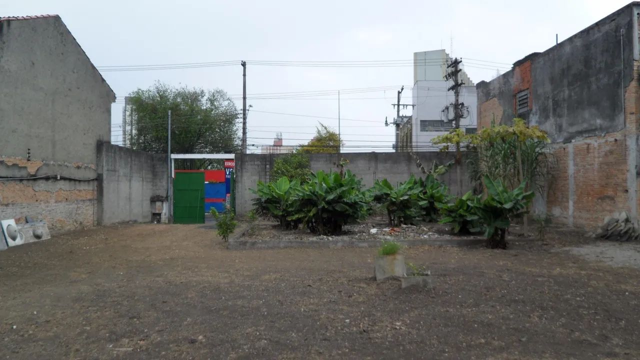 Terreno Comercial com Edícula a Venda - Foto 2