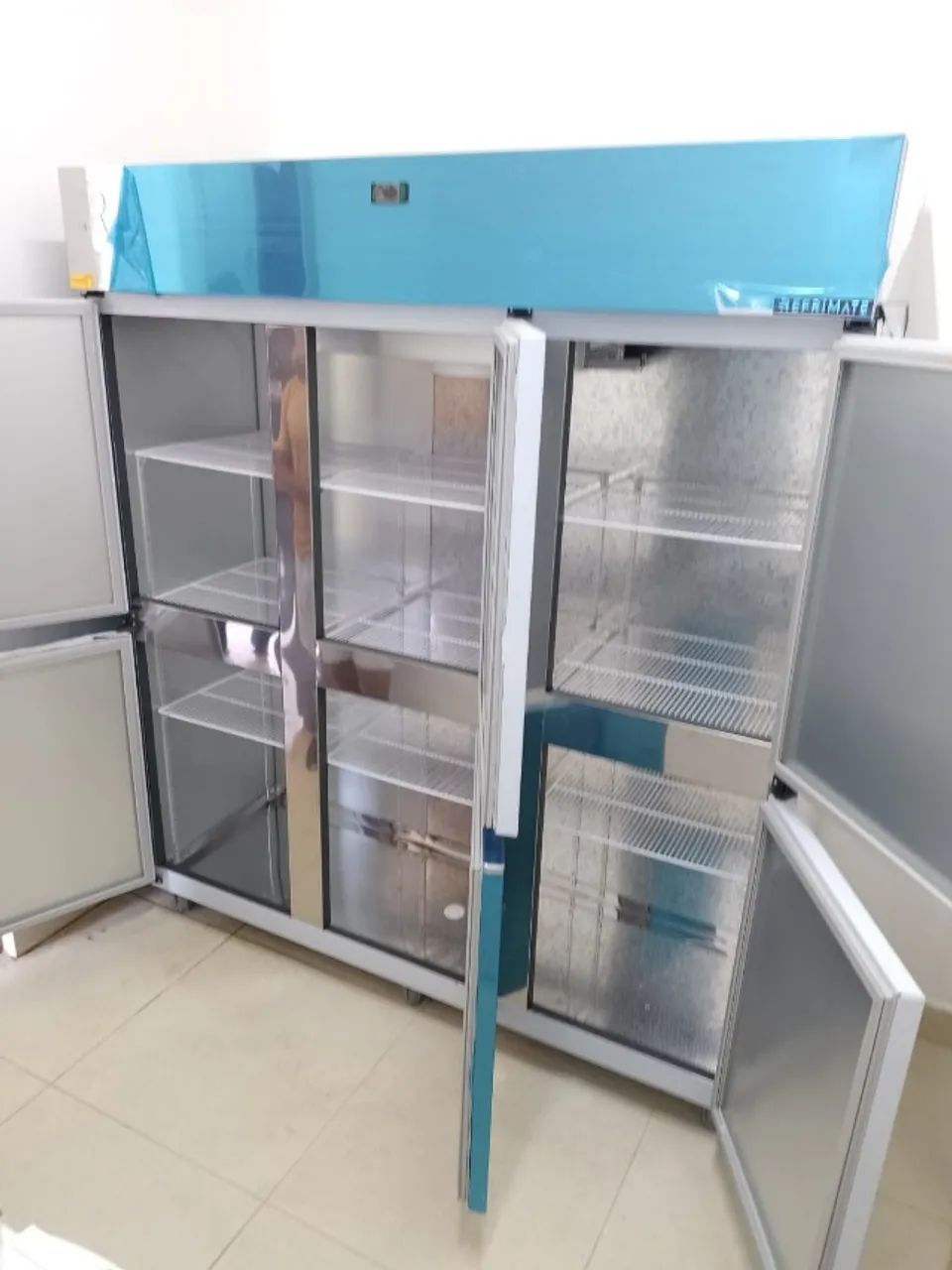 MINI CAMARA FRIA 6 PORTAS REFRIMATE