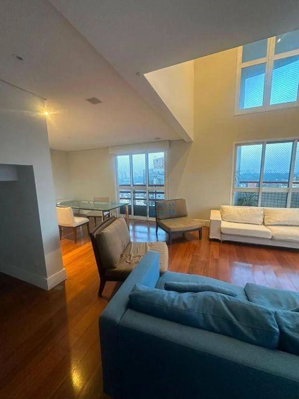 Apartamento Duplex de 173m² com 4 dormitórios sendo 3 suítes e 3 vagas - Itaim Bibi - Agen - Foto 2