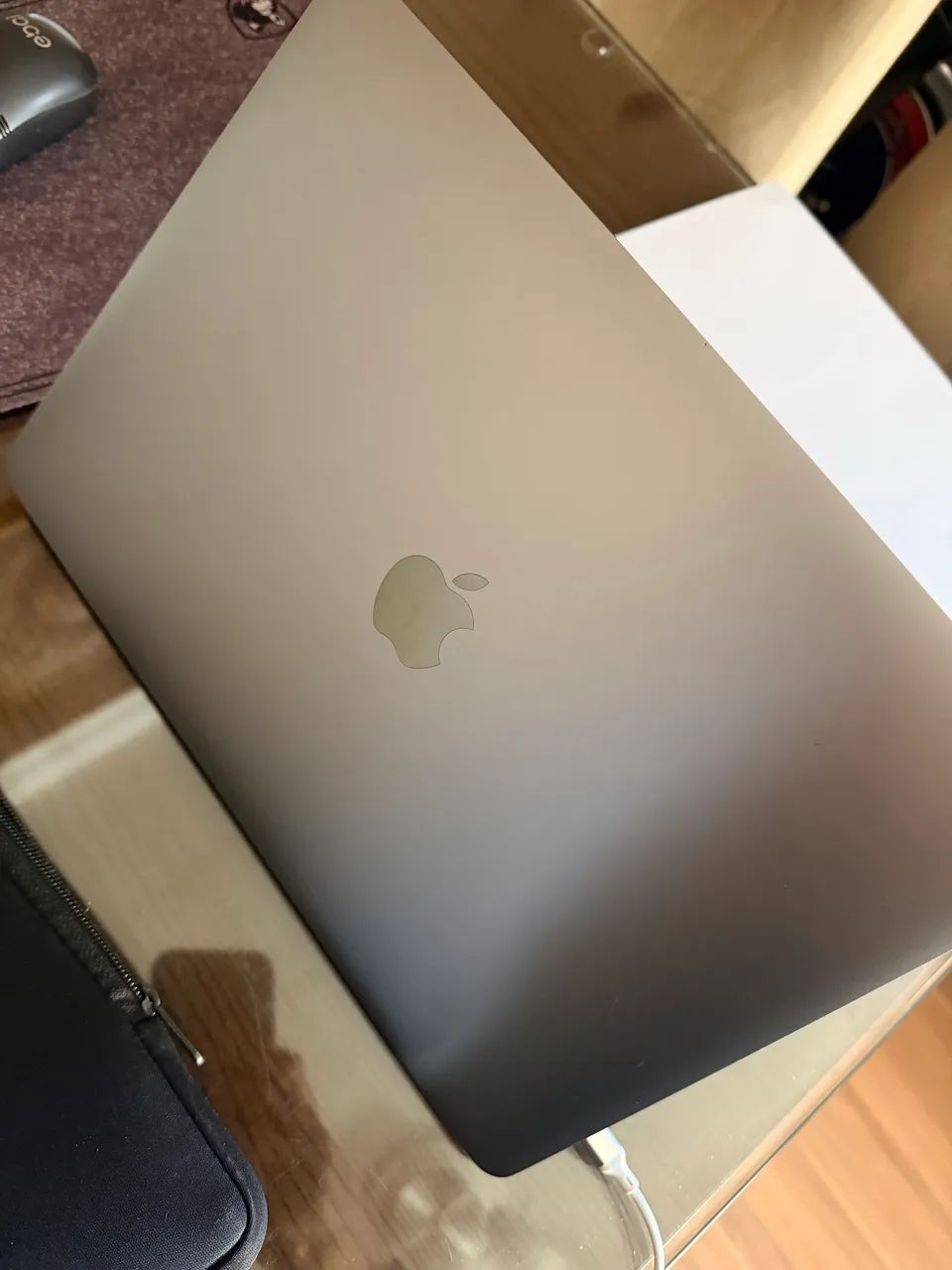MacBook Pro 2018 - Foto 2