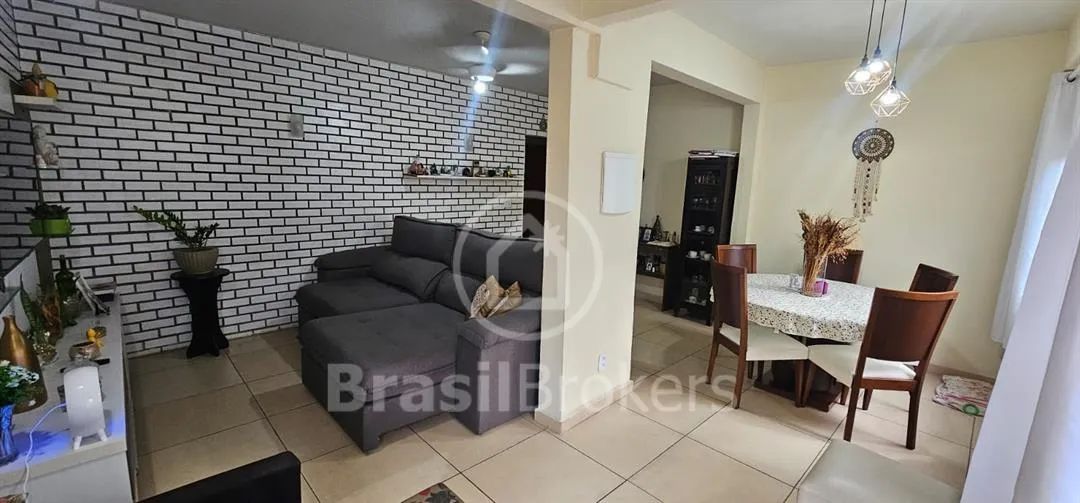 DUAS CASAS PELO VALOR DE UMA! - Foto 2
