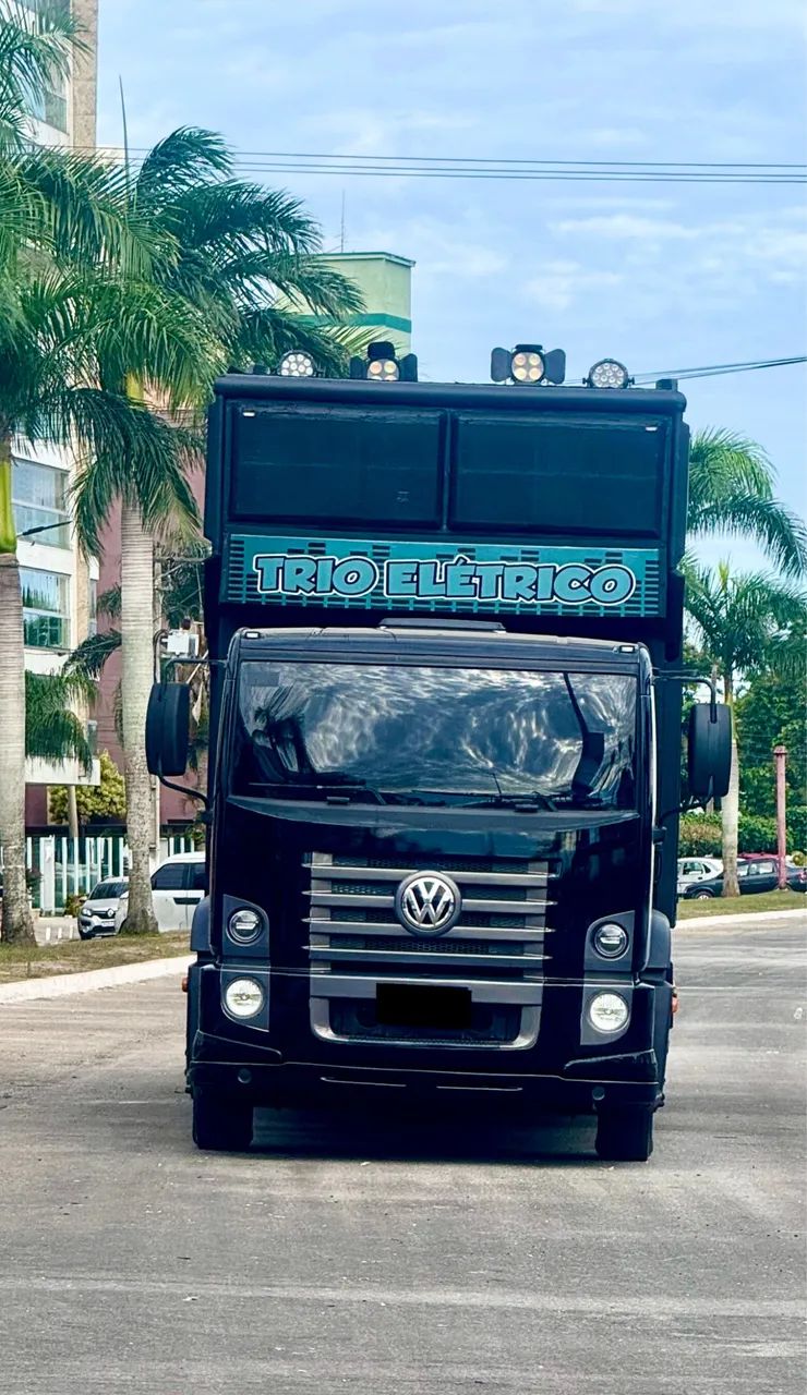 Trio elétrico em geral 