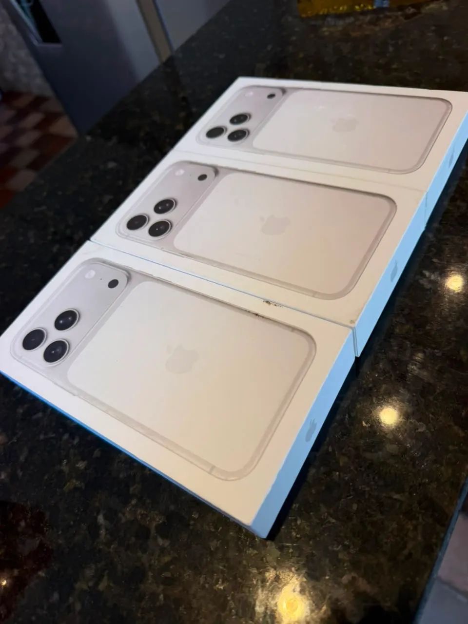 Vendo iPhone 17 pro Max 256 novo lacrado