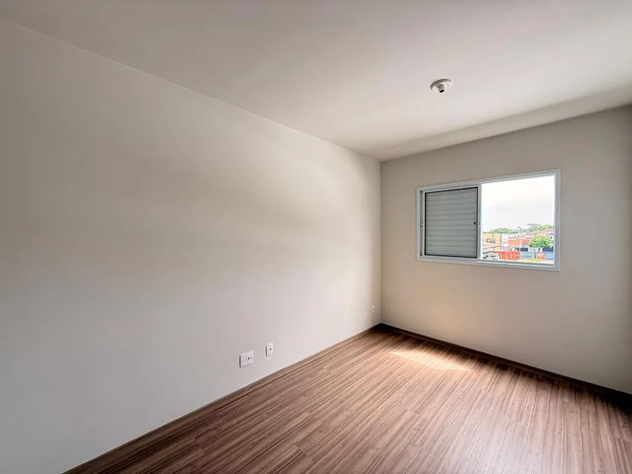 Apartamento para alugar em Maringá, Jardim Tropical, com 2 quartos, com 45 m² - Foto 5