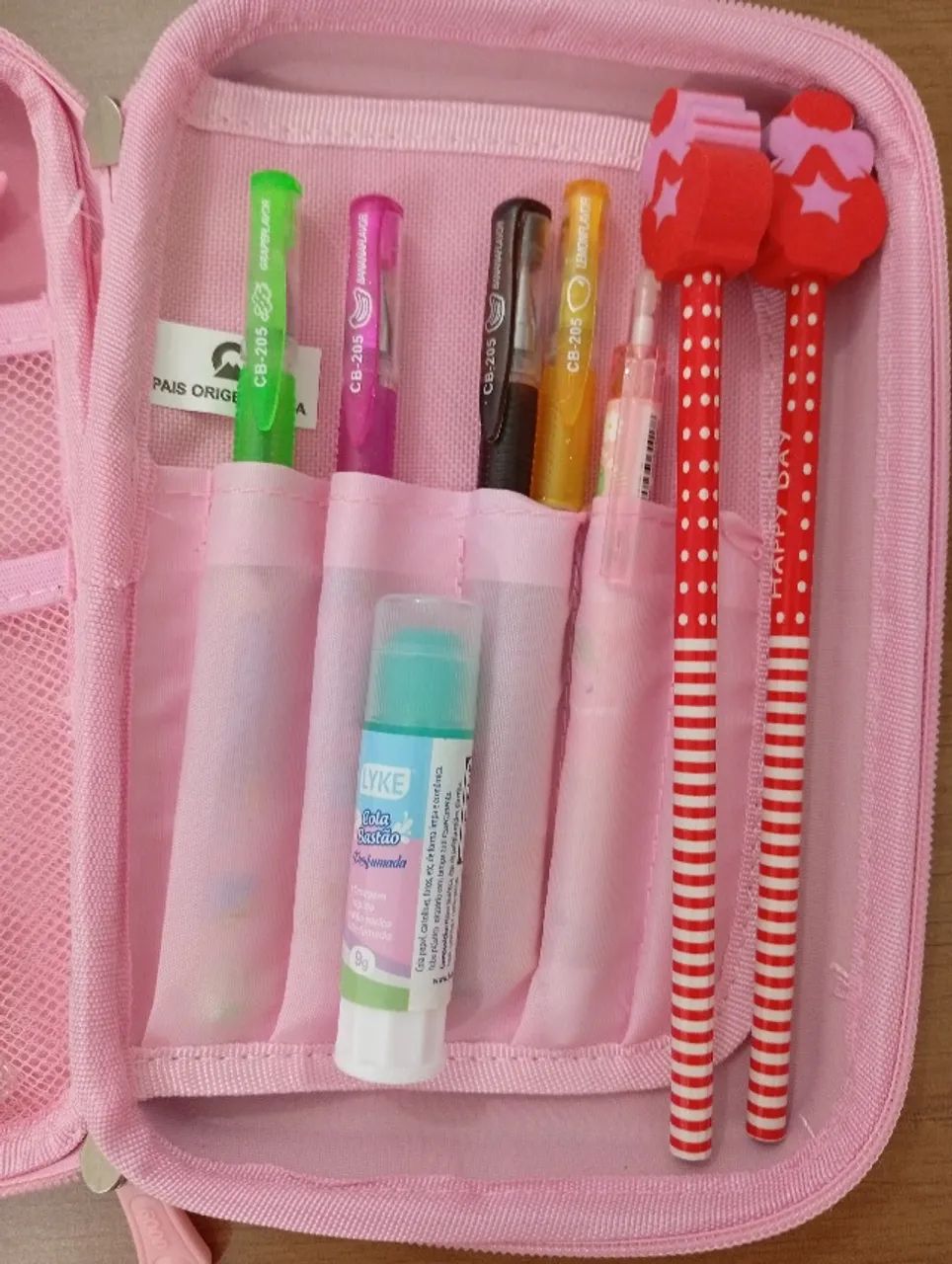 Material Escolar Kit 11 itens Estojo 3D, canetas, lápis, apontador, cola, mini marca texto - Foto 3