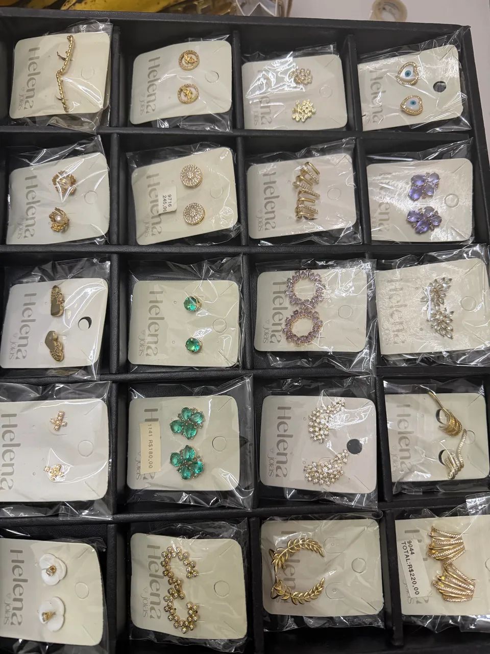 Peças em semi joias com alta qualidade. Lote de quase R$ 80.000,00. - Foto 2