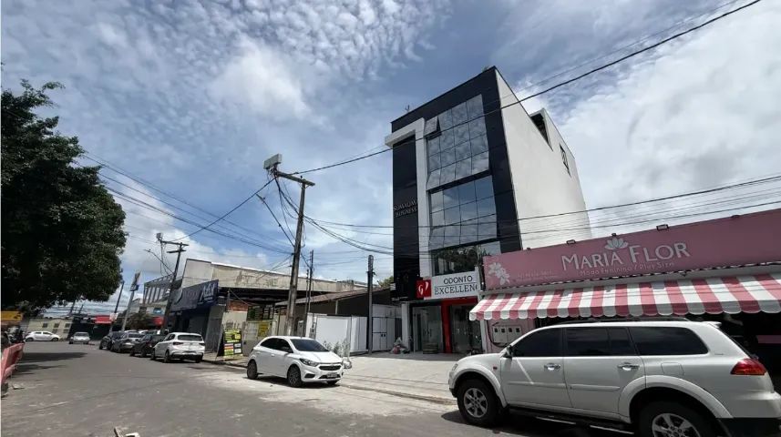 Alugo salas comerciais na Cidade Nova, andar todo, Av. Noel Nutels, Sumauma