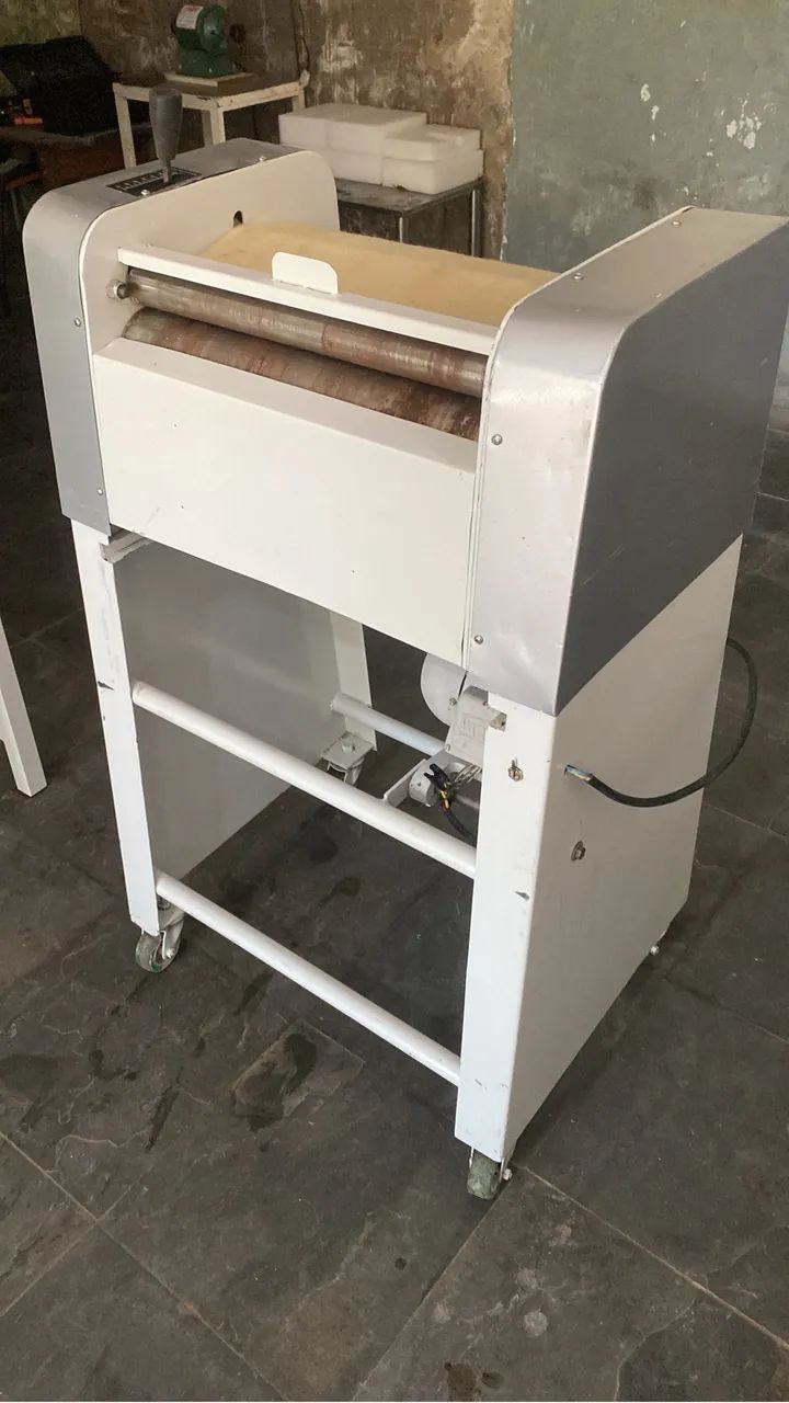Modeladora padaria